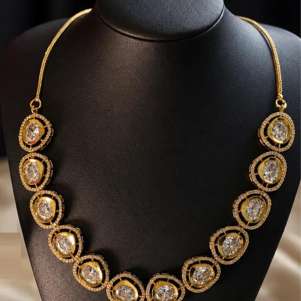 Zareen Oval Kundan Necklace & Earring Set