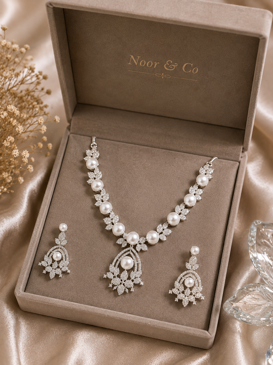 Seraphina Pearl & American Diamond Necklace Set