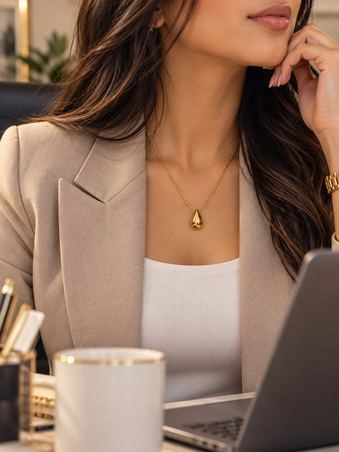 14K Gold Plated Teardrop Pendant Necklace – 316L Stainless Steel Minimalist Gold Necklace