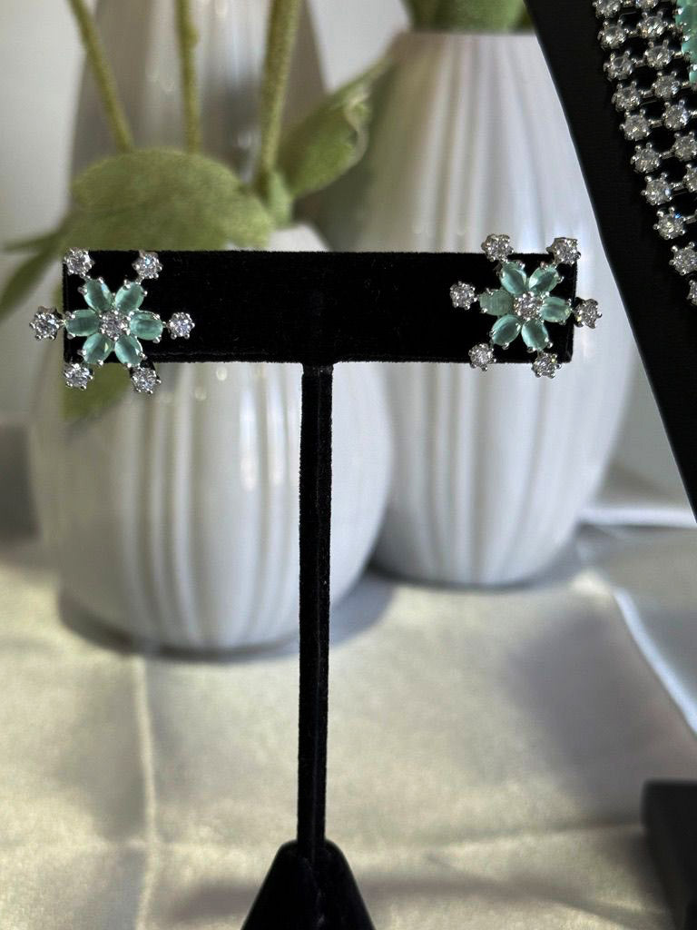 Mint Radiance Crystal Necklace & Earrings Set