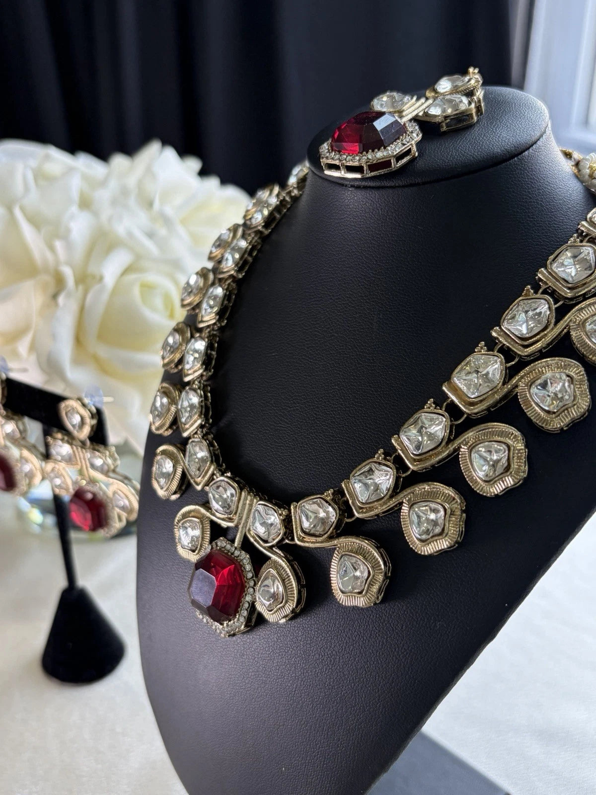 Kundan Necklace Set