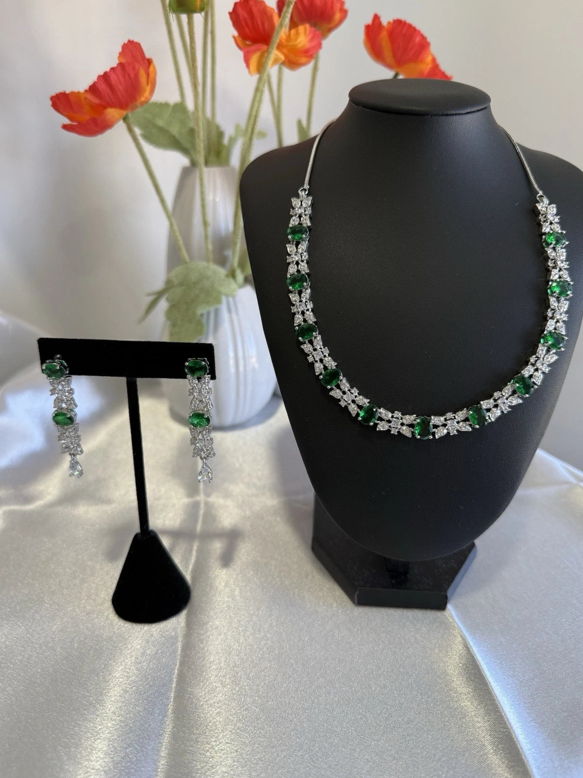 Emerald Green CZ Necklace & Earrings Set Silver Tone Wedding Jewelry