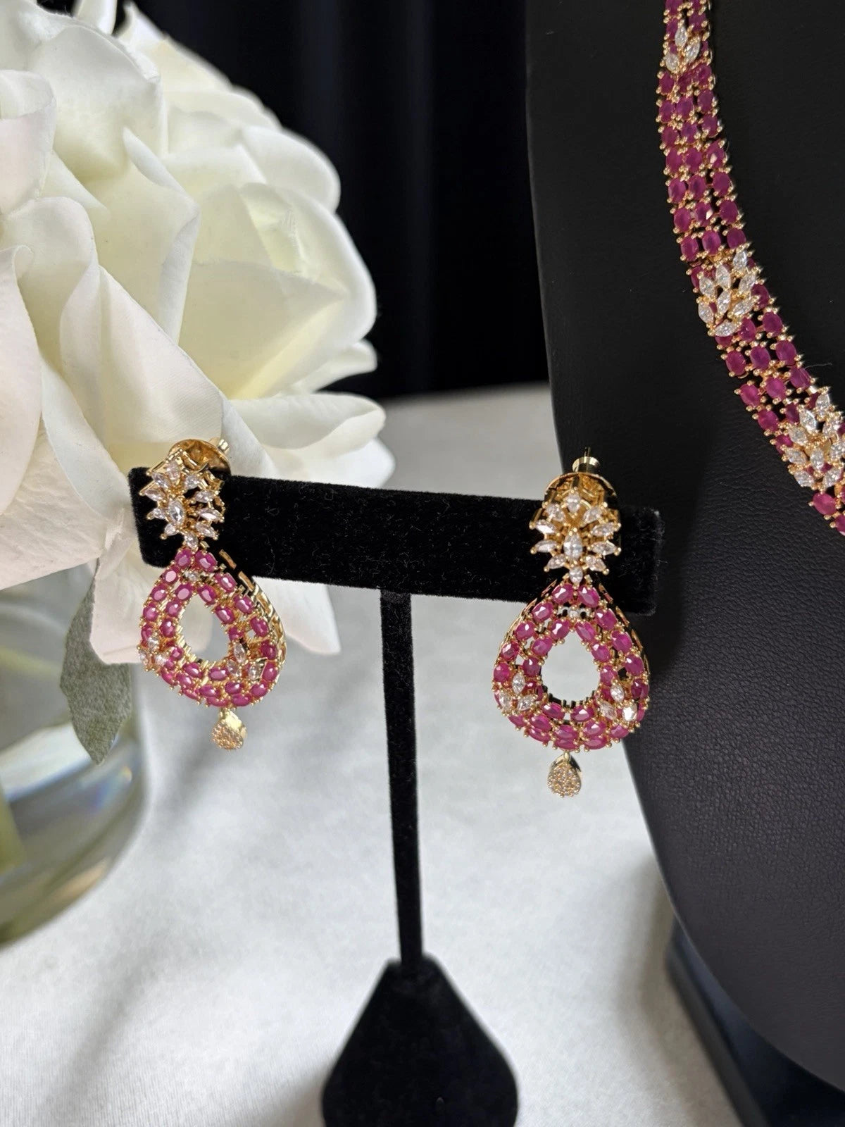 Rosé Royale Ruby Necklace Set