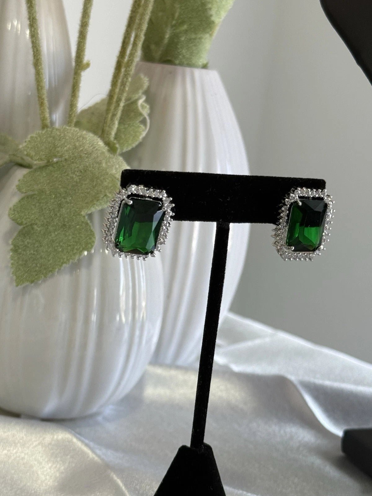 Emerald Green CZ Rectangle Stud Earrings Silver Tone Party Jewelry