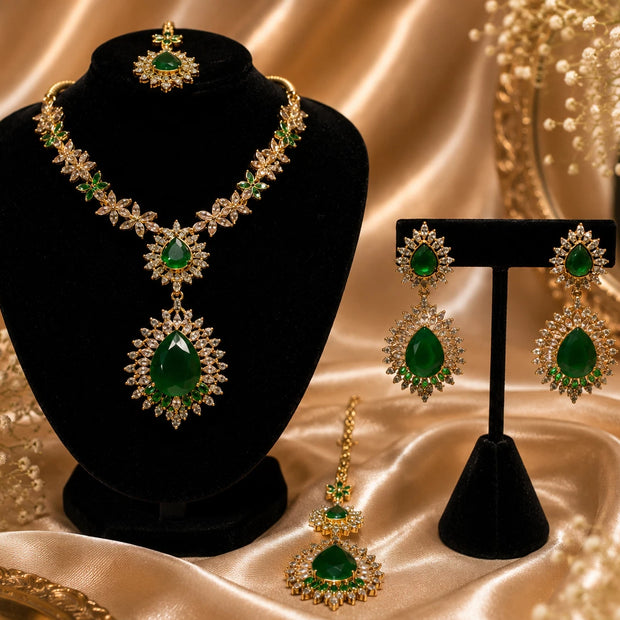 Emerald Green Teardrop Necklace Set with Matching Earrings & Tikka