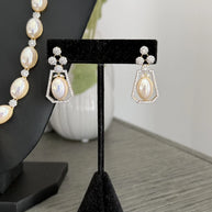 Elegant Pearl & Crystal Statement Jewelry Set | Gold Tone Necklace and Earrings