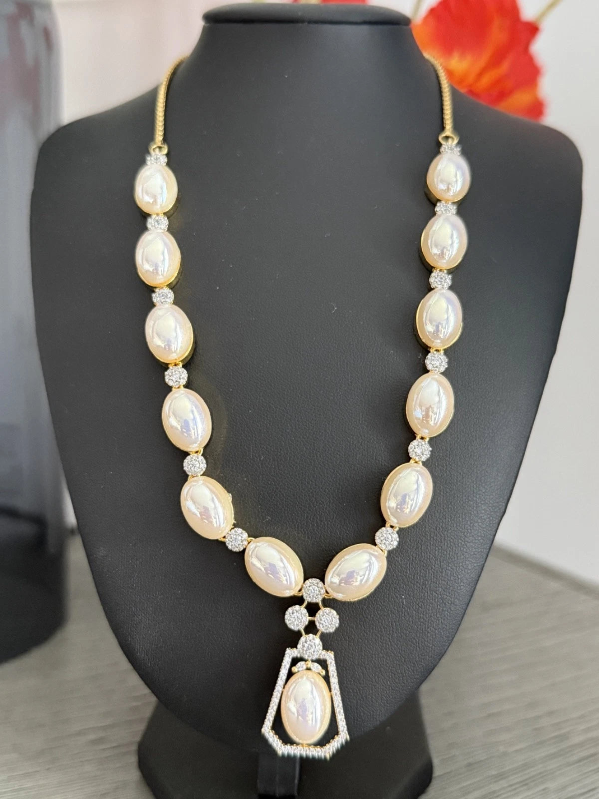 Elegant Pearl & Crystal Statement Jewelry Set | Gold Tone Necklace and Earrings