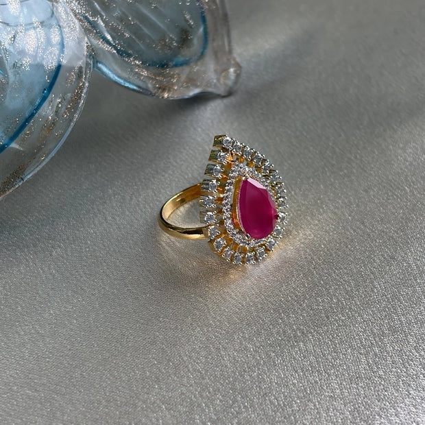 Rose Royale Teardrop Halo Ring