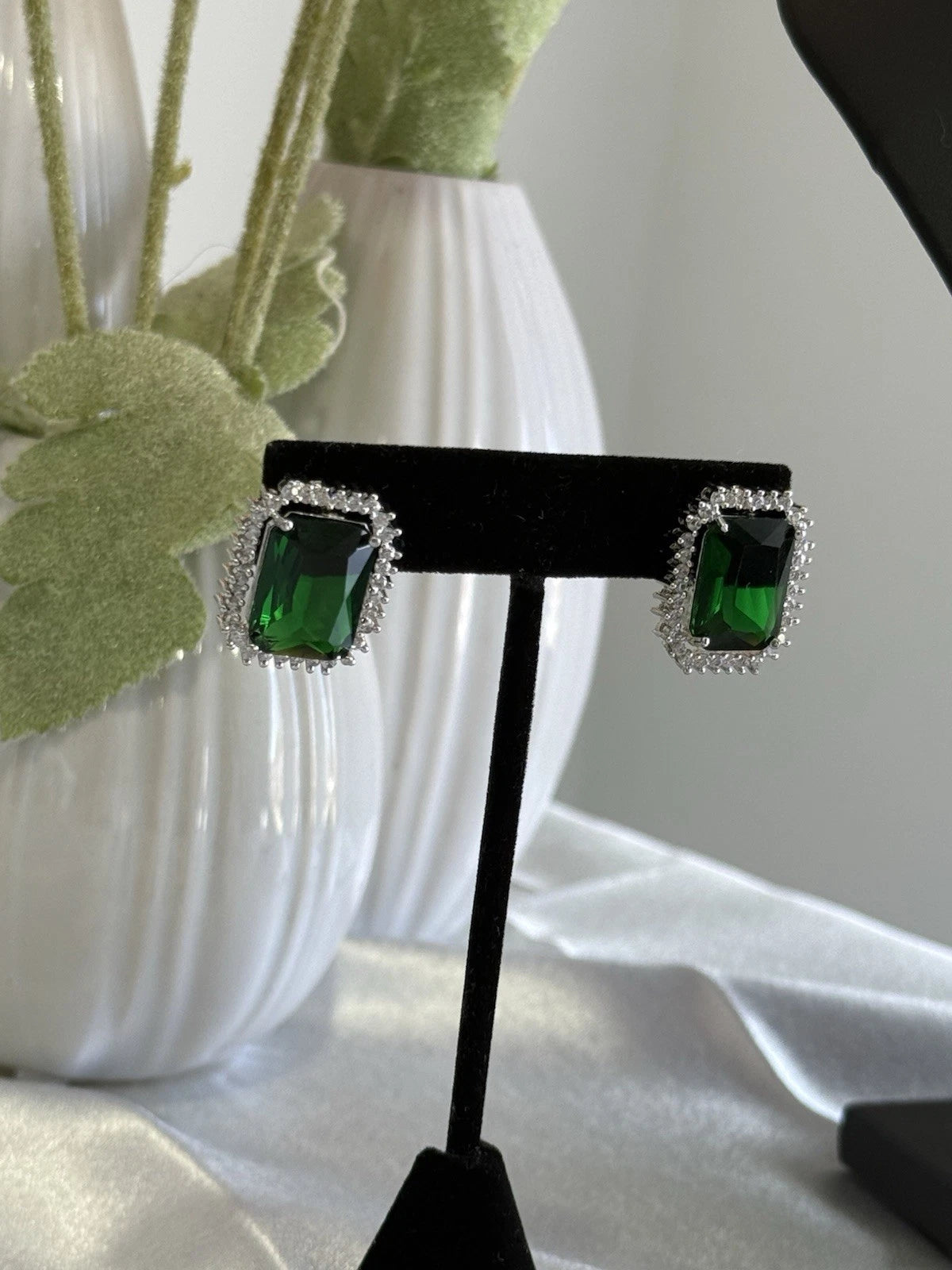 Emerald Green CZ Rectangle Stud Earrings Silver Tone Party Jewelry
