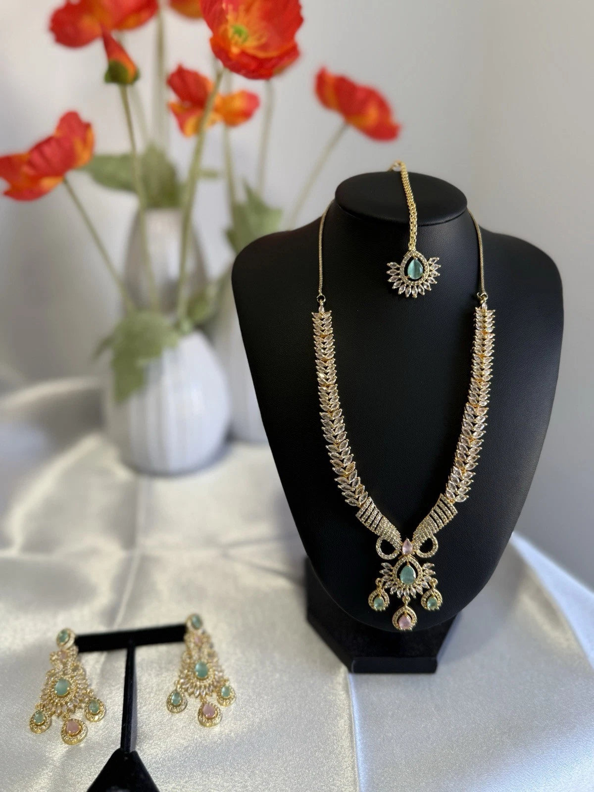 Gold Tone Mint Pink CZ Necklace Earrings Tikka Pakistani Jewelry Set