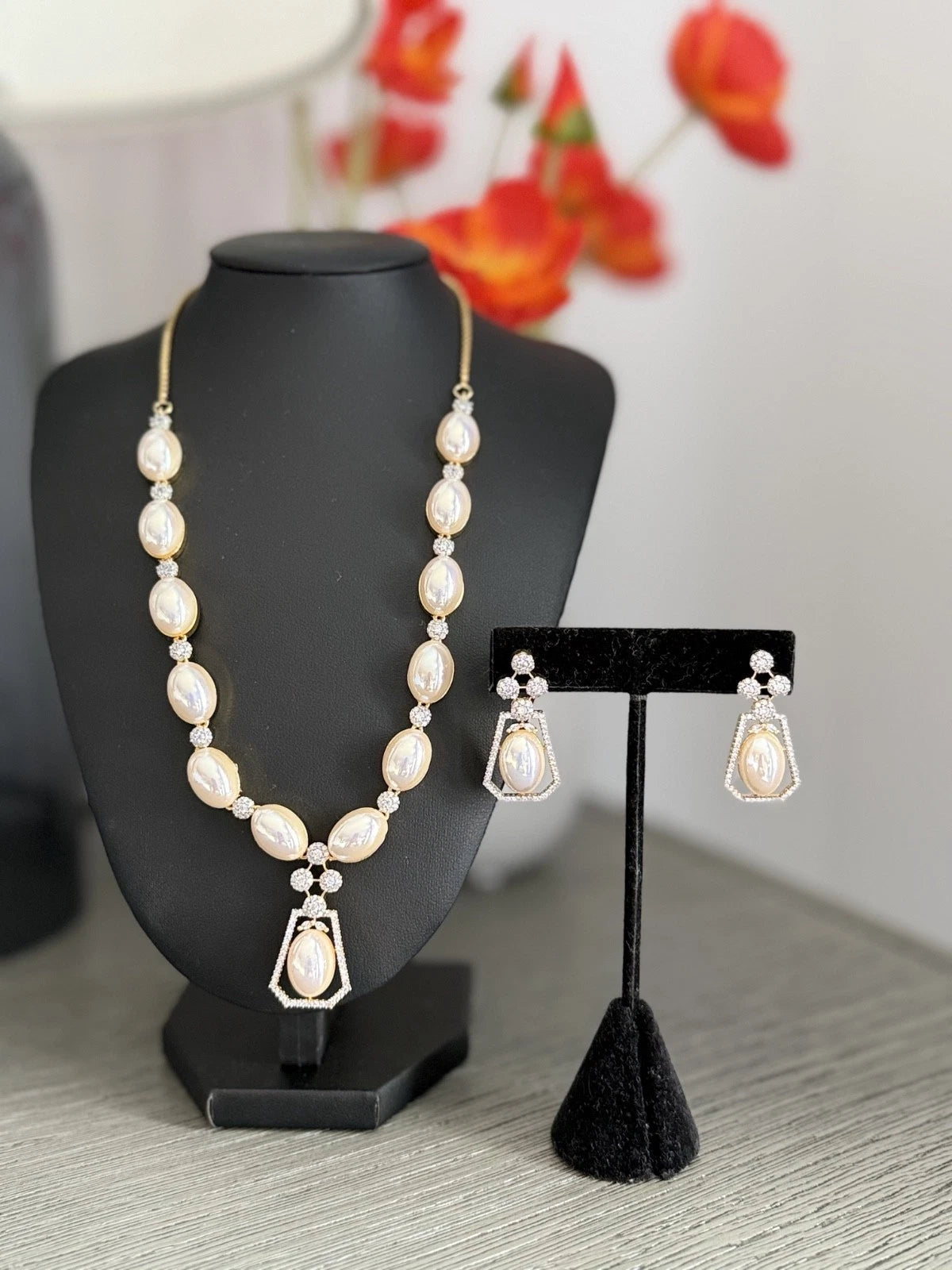 Elegant Pearl & Crystal Statement Jewelry Set | Gold Tone Necklace and Earrings