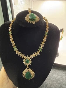 Emerald Green Teardrop Necklace Set with Matching Earrings & Tikka