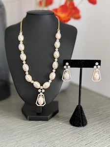 Elegant Pearl & Crystal Statement Jewelry Set | Gold Tone Necklace and Earrings