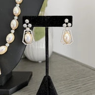 Elegant Pearl & Crystal Statement Jewelry Set | Gold Tone Necklace and Earrings