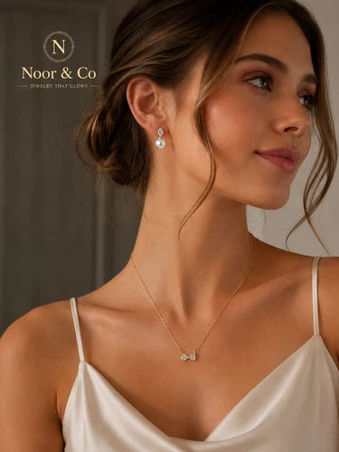 Crystal Bow Dainty Necklace