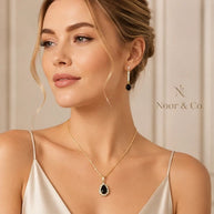 Midnight Elegance Black Teardrop Necklace & Earrings Set