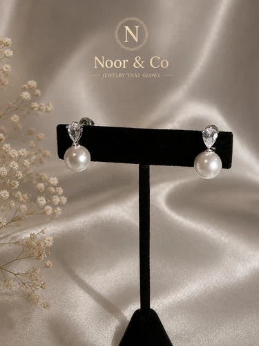 18K Gold Plated Luminous Pearl Teardrop Earrings