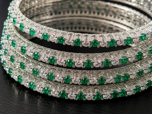Emerald Green Sparkle Four-Bangle Set