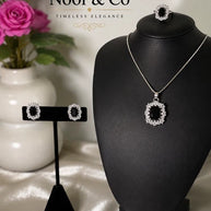 Noor & Co Midnight Black Halo Pendant Set