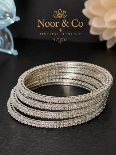 Noor & Co Classic Crystal Bangle Set