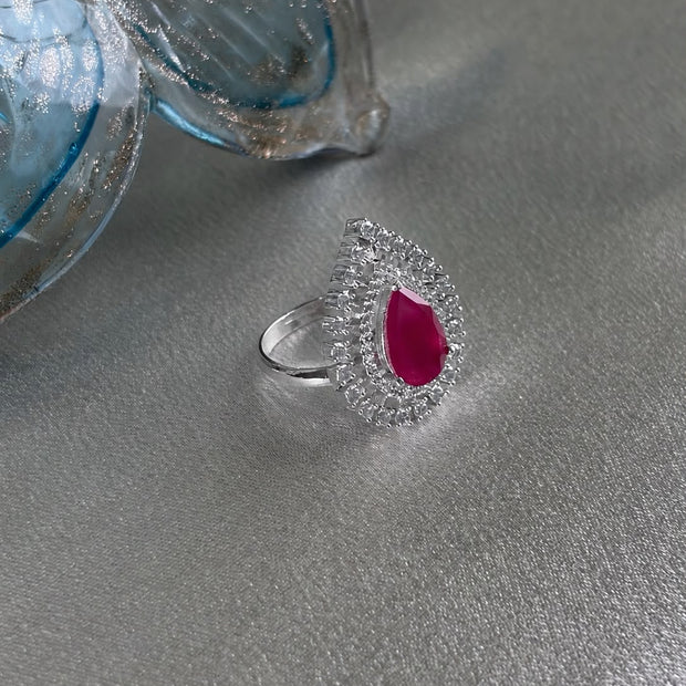 Rose Royale Teardrop Halo Ring
